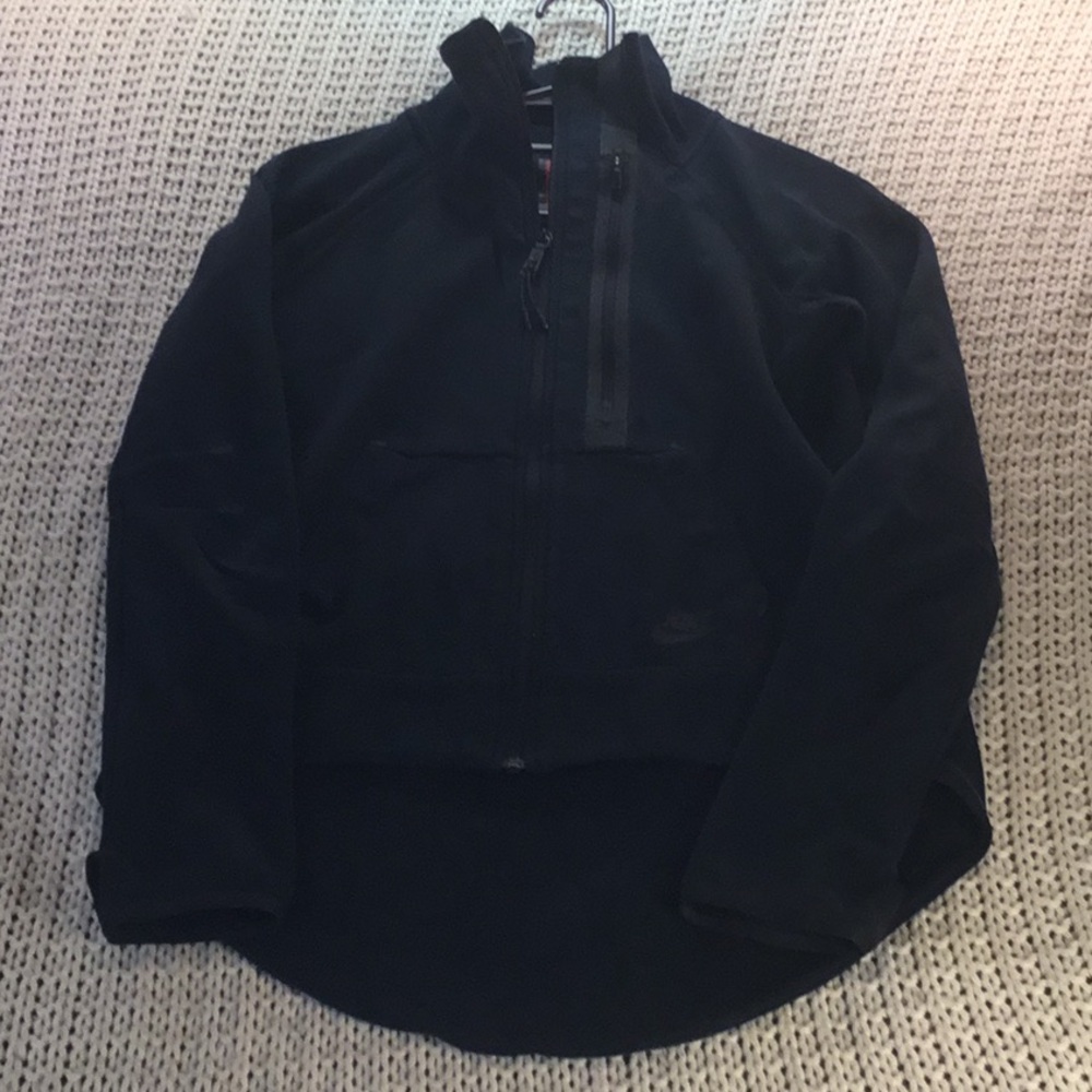 Nike Black athletic jacket with thumb holes size small Versatile and Stylish